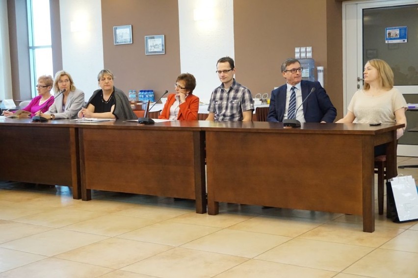 PUP Radomsko: Rozmawiali z przedsiębiorcami o pomocy dla...