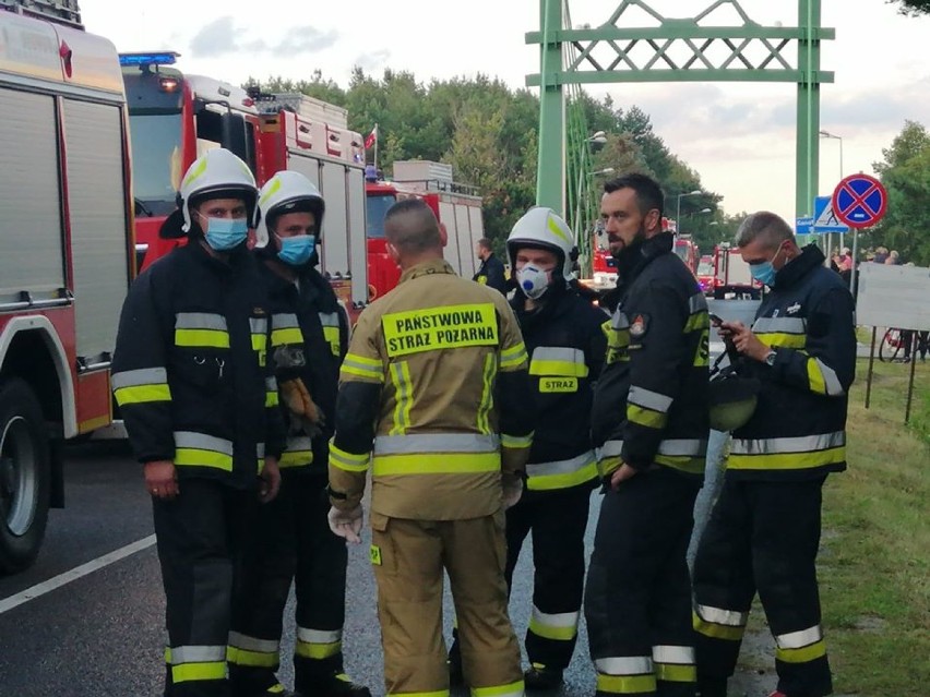 Między Dźwirzynem, a Rogowem zderzyły się dwa autobusy. Jest wielu rannych