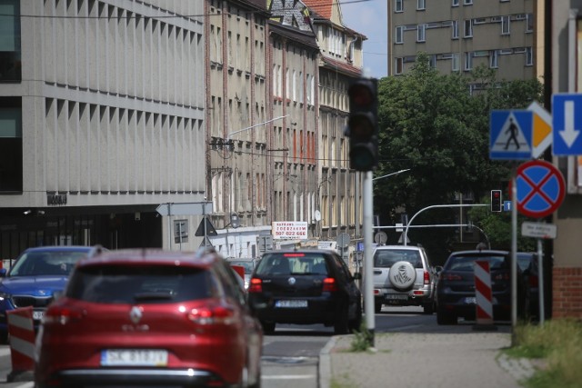 Remont Mikołowskiej w Katowicach. Tworzą się korki.