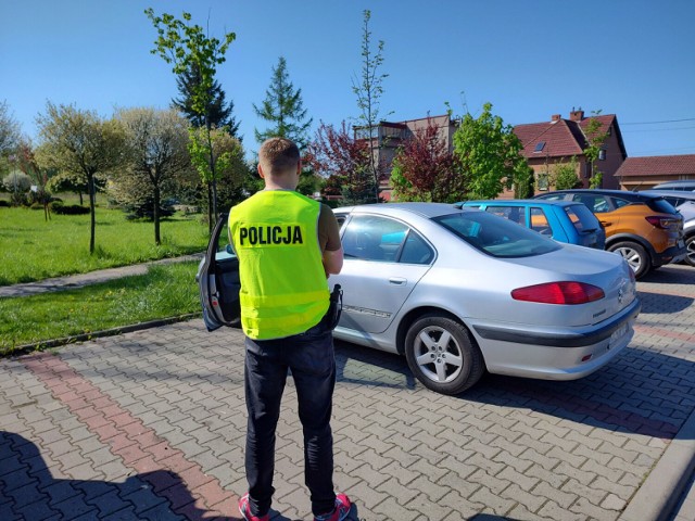 Policjant po służbie odnalazł skradziony kilka dni wcześniej samochód w Libiążu