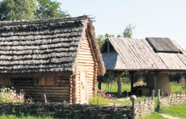 Turyści zamieszkają w skansenie w Brzezinach