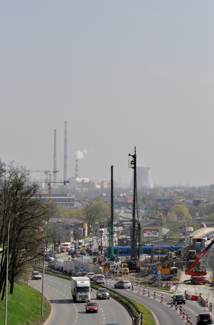 Kraków. Uwaga kierowcy, od poniedziałku jeszcze większe utrudnienia