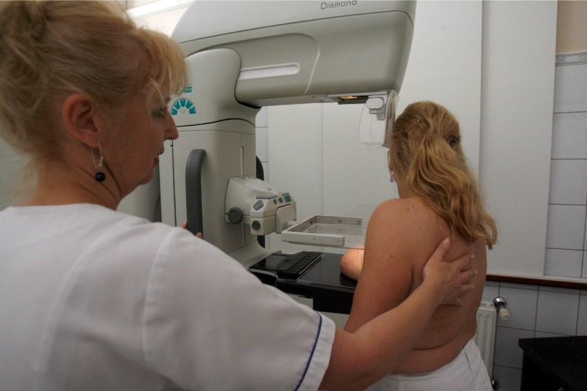 Warto korzystać z mammografii, ponieważ wykrywa ona zmiany...