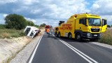 Wypadek pod Szubinem. Tir w rowie. Krajowa 5 zablokowana