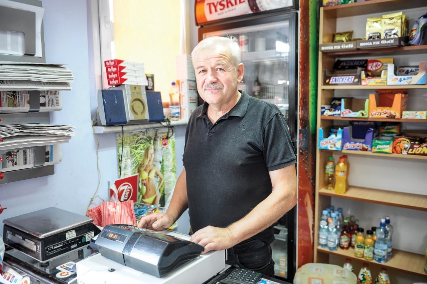 Józef Bartnicki jedyny sklep we wsi prowadzi już od 15 lat