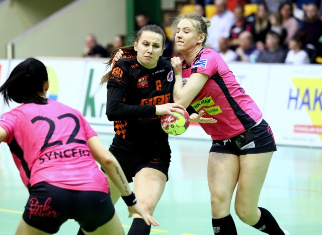 Piotrcovia przegrała z Koroną Handball Kielce 26:32