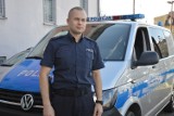 Świebodziński policjant uratował tonącego mężczyznę. Wraz z ratownikiem udzielił mu pierwszej pomocy