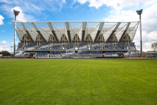 Rzeszowski stadion powstaje na wzór gotowego już obiektu w Toruniu.
