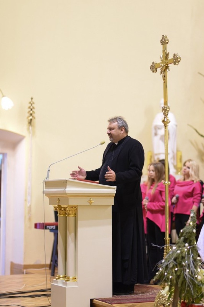 Koncert Galowy laureatów I Festiwalu Kolęd i Pastorałek w Lublińcu [ZDJĘCIA]