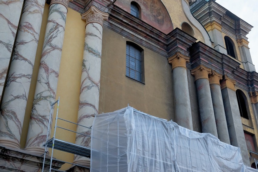 Trwa remont elewacji kościoła św. Marii Magdaleny i...