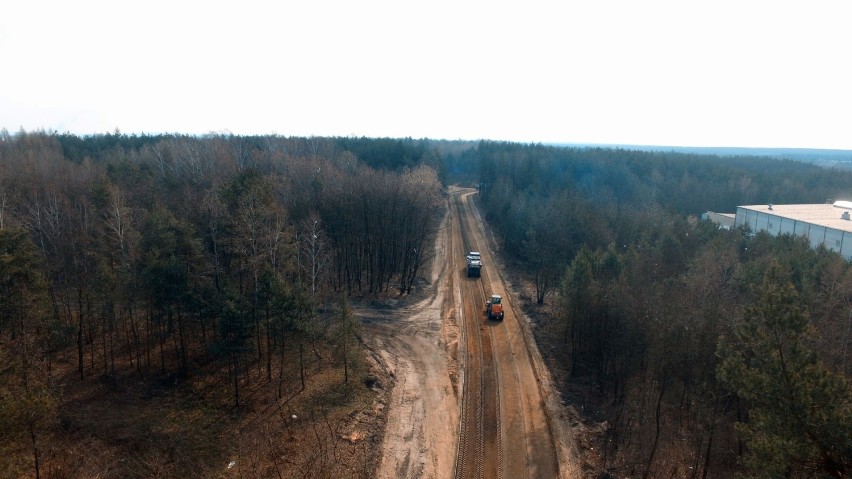 Połączenie Spacerowej i Kieleckiej to obecnie największa inwestycja drogowa w Końskich. Zobacz ją z lotu ptaka [ZDJĘCIA]