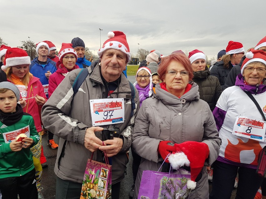 Mikołajkowe poRUSZENIE dla Artura. Pobiegły tłumy! ZDJĘCIA