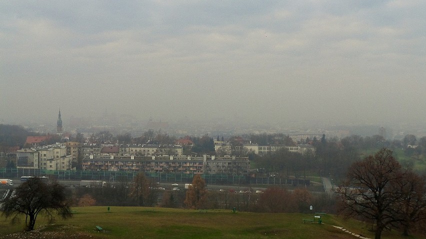 Smog zawisł nad Krakowem