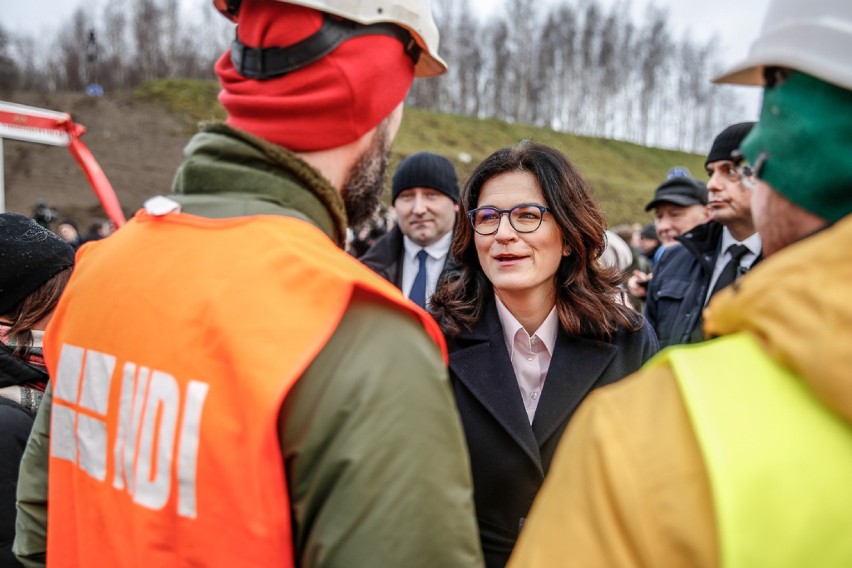 Nowa Bulońska Północna oficjalnie aleją Pawła Adamowicza. Estakada wenecka już przejezdna! [ZDJĘCIA]