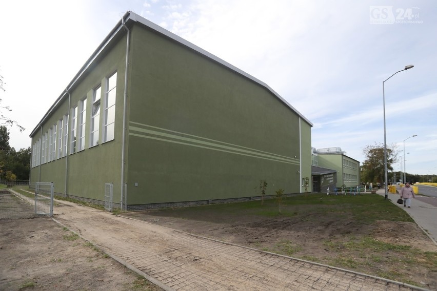 Wkrótce uczniowie SP 59 w Szczecinie wejdą do wyremontowanego budynku [ZDJĘCIA, WIDEO]