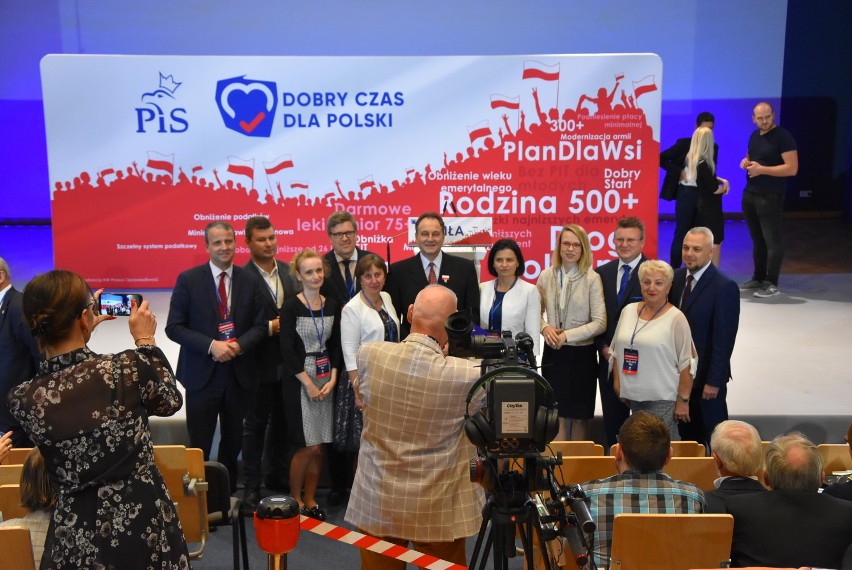 Jarosław Kaczyński na konwencji okręgowej PiS w Pile: nasza propozycja dla Polski i Polaków to budowa Polski republikańskiej [ZDJĘCIA]