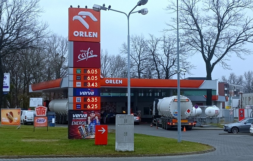 Za przejazd autostradą zapłacimy na stacjach Orlen i w aplikacji