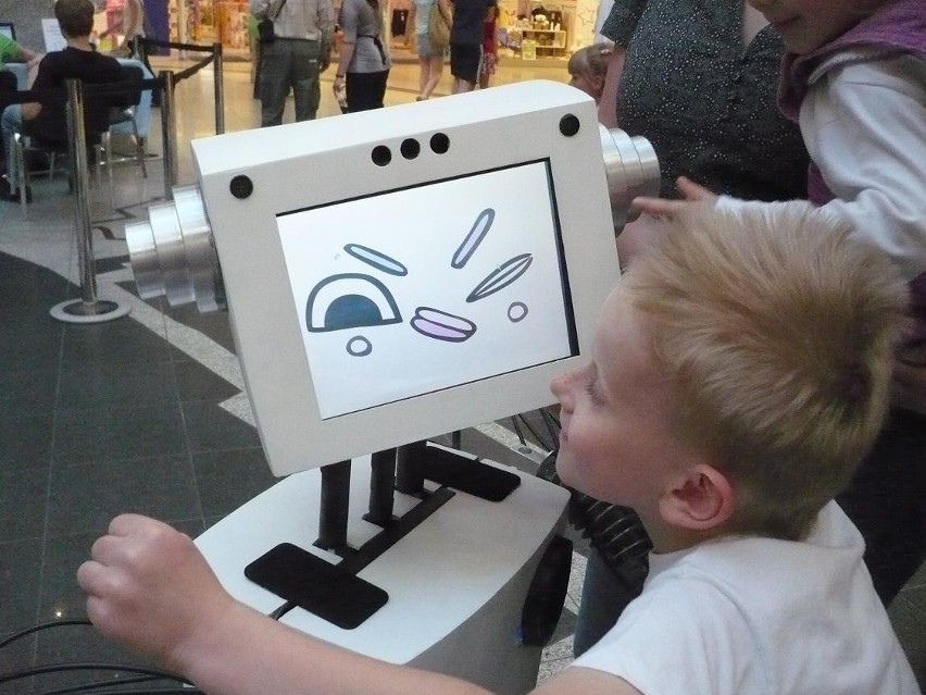 DOPIEWO - Zaprezentują interaktywny robot LEMO
