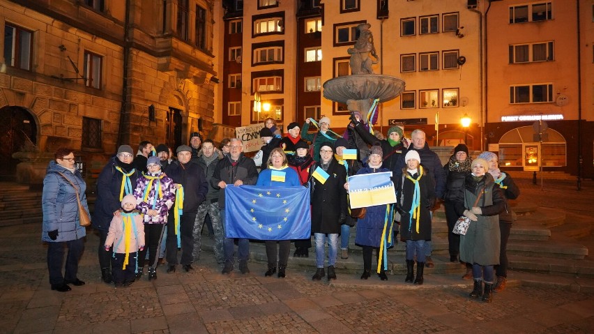 Kłodzko: demonstracja poparcia dla Ukrainy na rynku