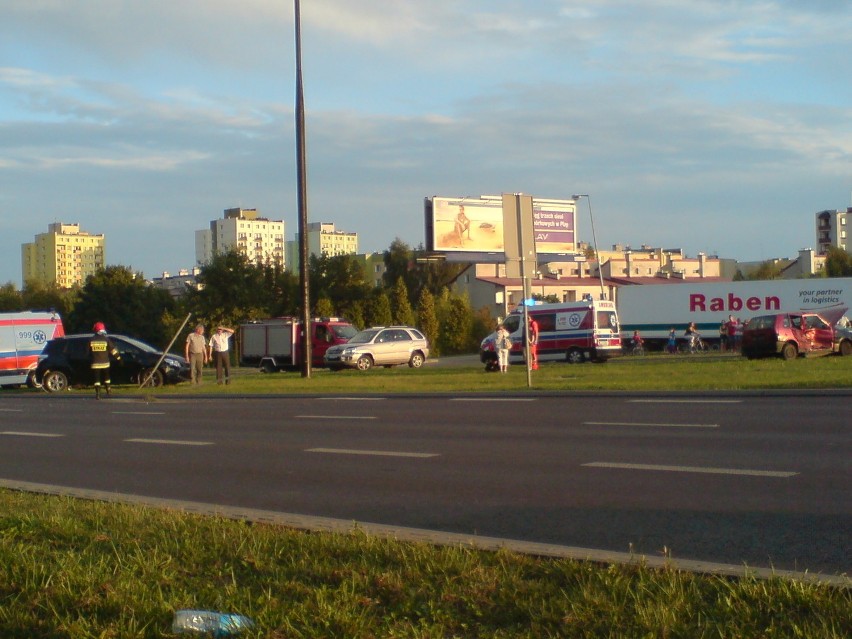 Nietrzeźwy kierowca spowodował wypadek na Jana Pawła II w Lublinie i próbował uciec