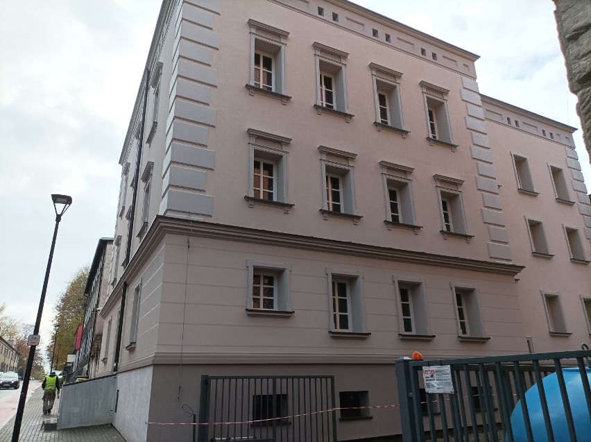 Remont budynku na ulicy Strażackiej 2 w Mysłowicach