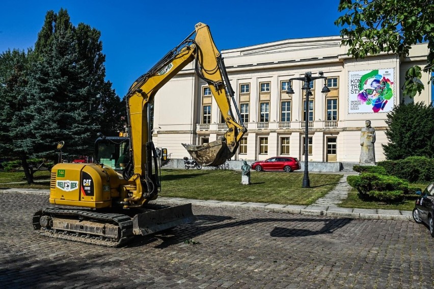 ZDMiKP w Bydgoszczy tłumaczy, że prace drogowe, które są...