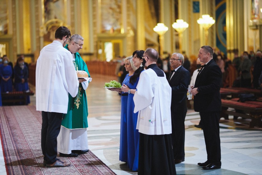 Licheń: Za poszukujących męża lub żony              