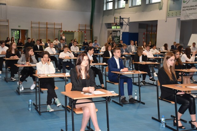 Wyniki egzaminu ósmoklasisty 2022. Która szkoła wypadła najlepiej w Pleszewie?

Sprawdź wyniki poszczególnych szkół w Mieście i Gminie Pleszew

Kliknij dalej -->