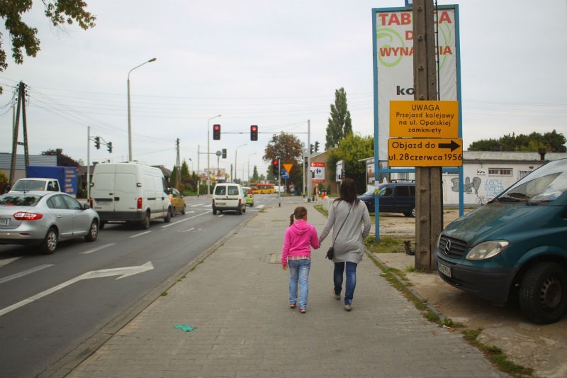 Remont przejazdu na Opolskiej - kierowcy gubią się