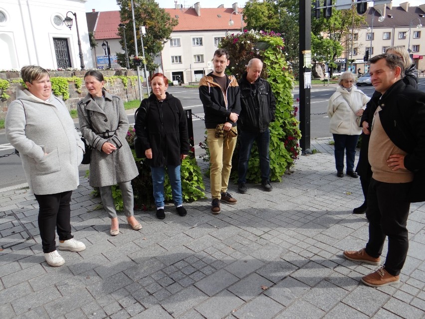 „Spacer historyczny – przemysłowe dziedzictwo Radomska” z Muzeum Regionalnym. ZDJĘCIA