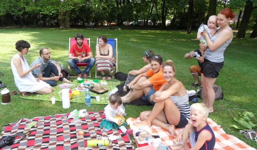 W każdą sobotę Park Śląski zaprasza na "Śniadania na trawie"