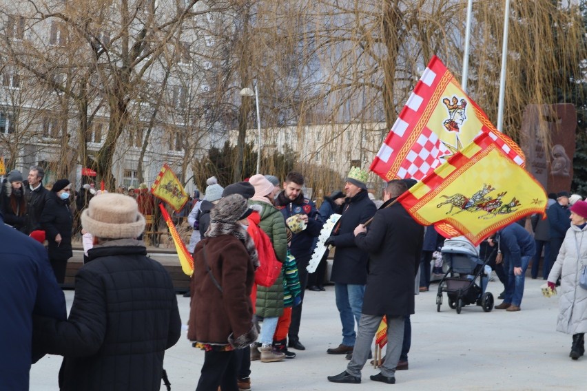  „Dzień dziś wesoły”. Trzej Królowie przybyli do Świdnika. Zobacz zdjęcia z Orszaku