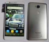 Recenzja: Honorowy smartfon HUAWEI HONOR 5X