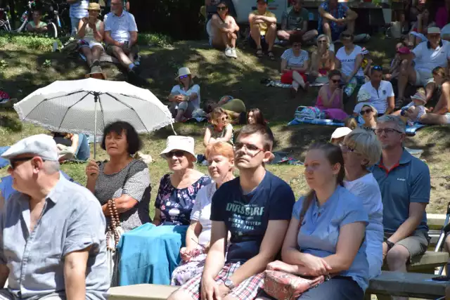 Za nami pierwszy koncert w ramach "Muzycznego śniadania na trawie" w skierniewickim parku