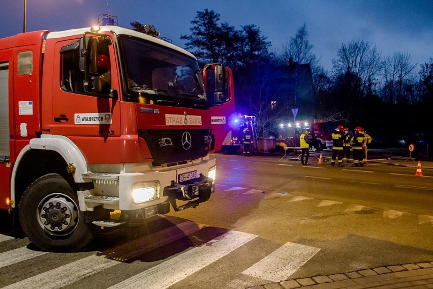 Awaria gazociągu na Starym Zdroju w Wałbrzychu