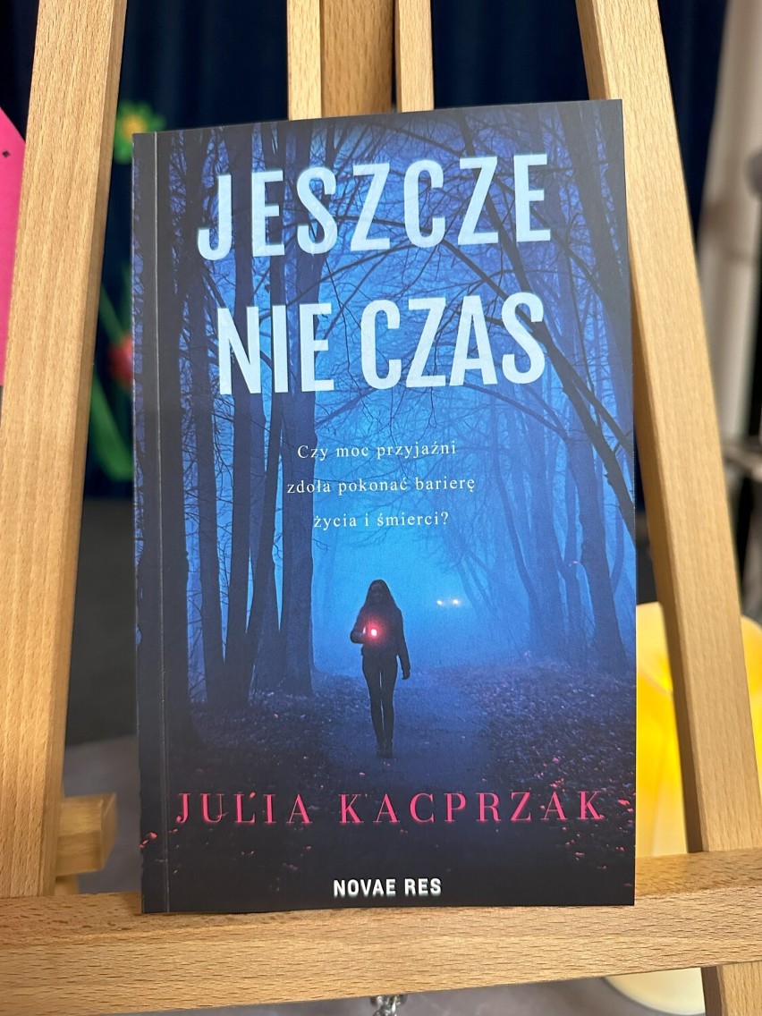 Julia Kacprzak z Truszczyn wydała książkę! Dziś odbyło się pierwsze spotkanie autorskie (ZDJĘCIA)