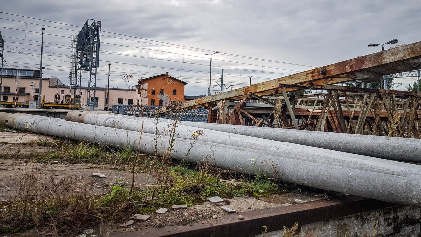 Tereny kolejowe w rejonie Towarowej w Lesznie, październik 2020