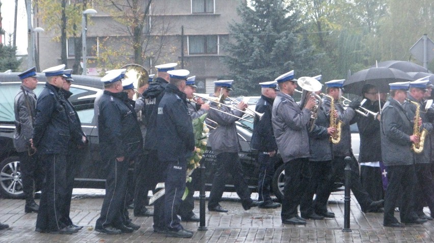 Policjant zginął w piątek. Dziś odbył się jego pogrzeb