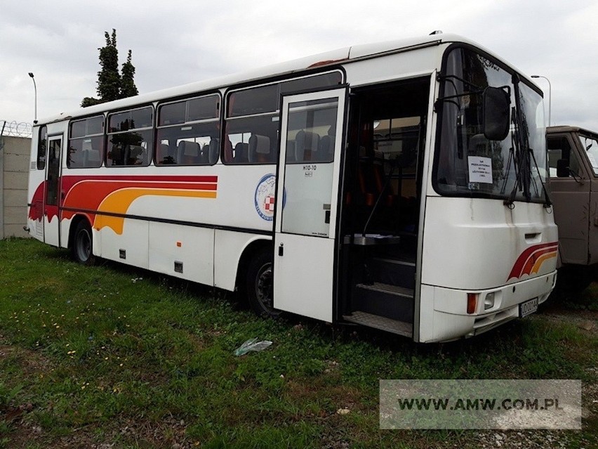 Autobus pasażerski AUTOSAN H-10.10
Ilość:
1
NR...