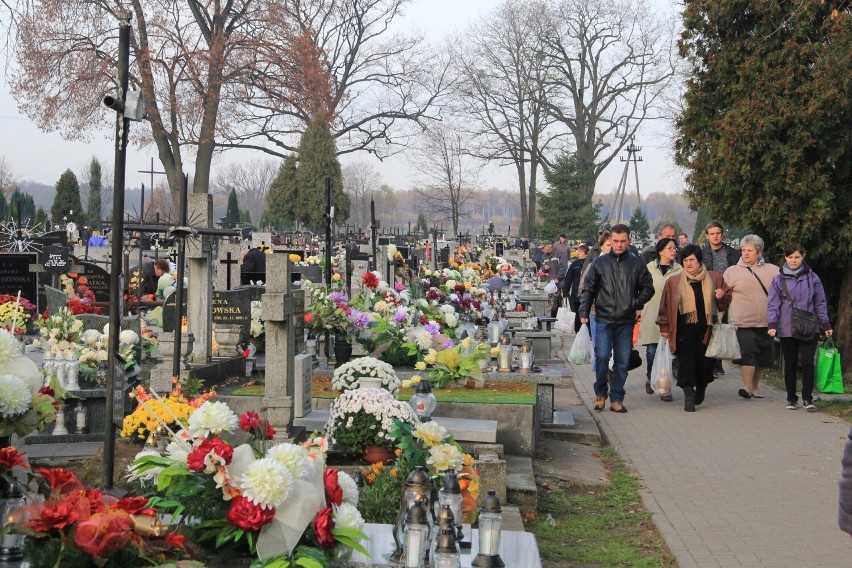 Zdaniem mieszkańców, ceny pogrzebu na brzezińskim cmentarzu...