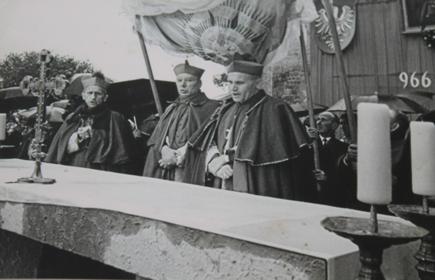 2 kwietnia mija 19. rocznica śmierci Jana Pawła II. Papież,...