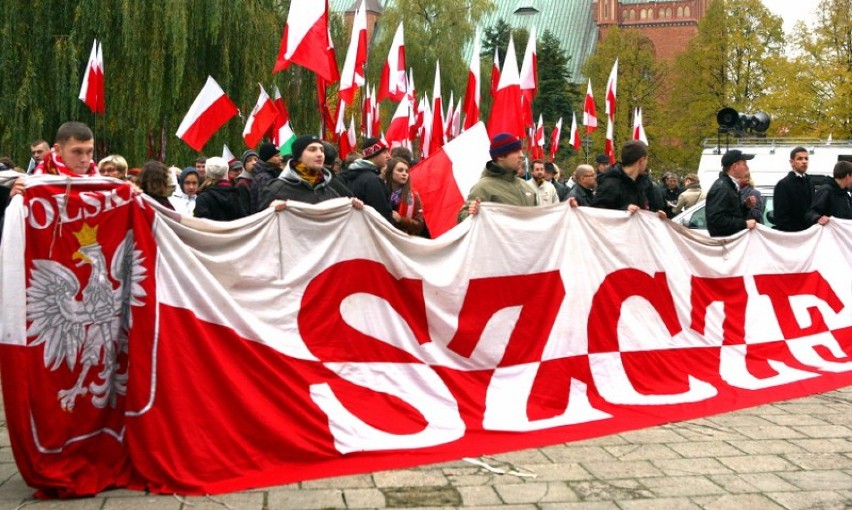 Marsz Niepodleglości w Szczecinie. Biało-czerwono i spokojnie [zdjęcia]
