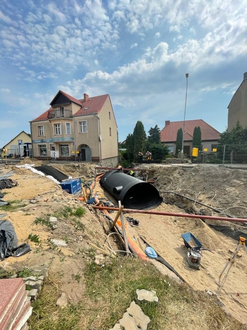 Budowa mostu w Barwicach wznowiona. Kiedy przejedziemy Wojska Polskiego [zdjęcia]