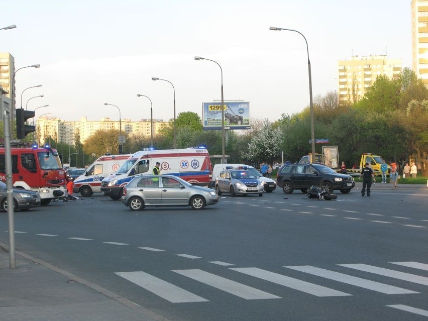 Śmiertelny wypadek na skrzyżowaniu Modzelewskiego i Alei Wilanowskiej