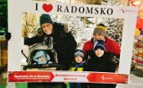 Radomsko. Jarmark Bożonarodzeniowy 2022 rozpoczęty. Na Reymonta są już pierwsze stoiska