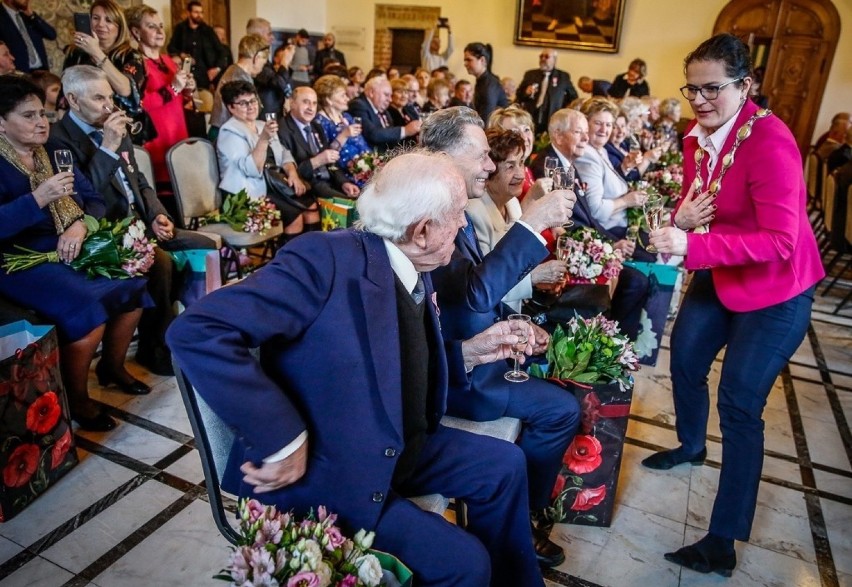 Ponad pół wieku razem! Gdańskie pary świętowały jubileusz pożycia małżeńskiego [zdjęcia]