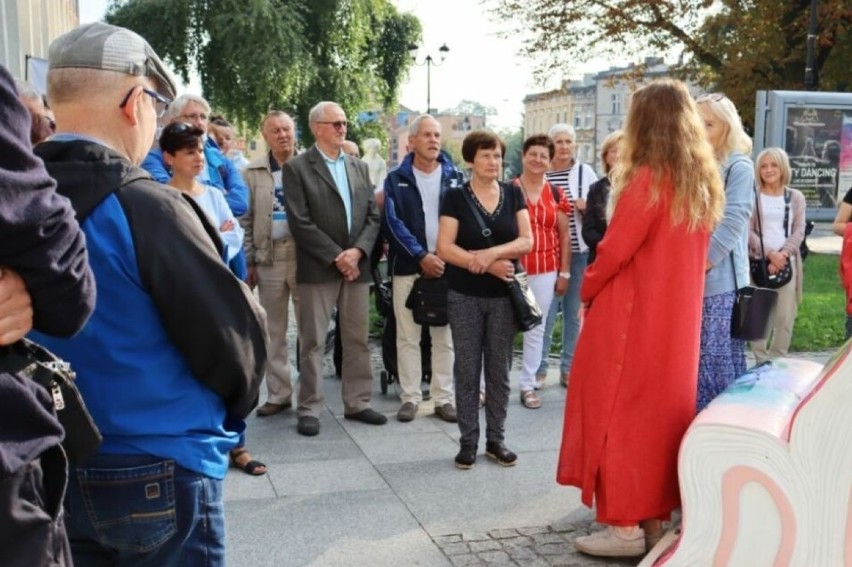 To był spacer po "Królówce" w poszukiwaniu dawnych smaków i zapachów Inowrocławia [zdjęcia]