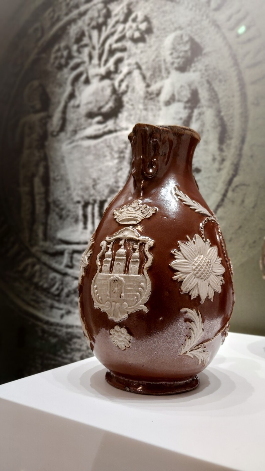 Oprócz nowatorskich ekspozycji łączących historię ceramiki z...