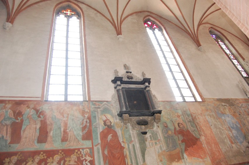 Katedra w Kwidzynie. Witraże wymagają remontu