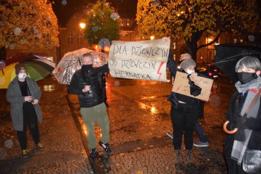 W październiku mieszkanki powiatu pleszewskiego protestowały przeciwko orzeczeniu Trybunału Konstytucyjnego